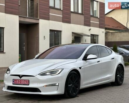 Белый Тесла Модель С, объемом двигателя 0 л и пробегом 68 тыс. км за 42000 $, фото 14 на Automoto.ua