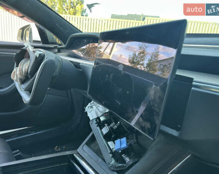 Білий Тесла Модель С, об'ємом двигуна 0 л та пробігом 54 тис. км за 15500 $, фото 16 на Automoto.ua