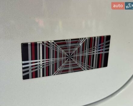 Білий Тесла Модель С, об'ємом двигуна 0 л та пробігом 55 тис. км за 55000 $, фото 10 на Automoto.ua