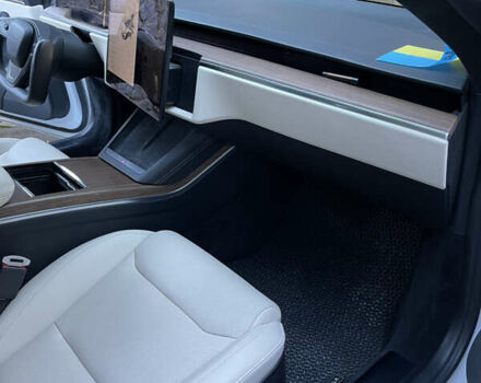 Тесла Модель С 2022 в Виннице на Automoto.ua Белый Тесла Модель С, объемом двигателя 0 л и пробегом 30 тыс. км за 39200 $, фото 13 на Automoto.ua