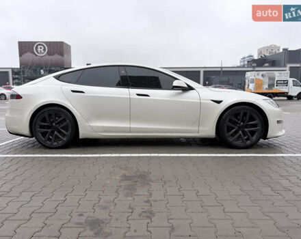Білий Тесла Модель С, об'ємом двигуна 0 л та пробігом 76 тис. км за 39999 $, фото 3 на Automoto.ua