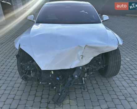 Білий Тесла Модель С, об'ємом двигуна 0 л та пробігом 54 тис. км за 15500 $, фото 5 на Automoto.ua