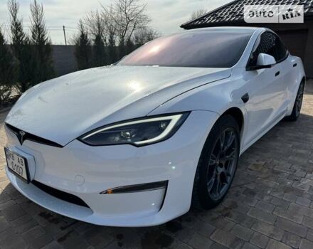 Білий Тесла Модель С, об'ємом двигуна 0 л та пробігом 25 тис. км за 60000 $, фото 7 на Automoto.ua