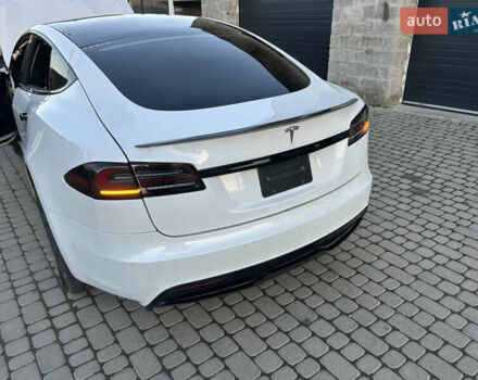 Білий Тесла Модель С, об'ємом двигуна 0 л та пробігом 54 тис. км за 15500 $, фото 20 на Automoto.ua