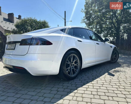 Белый Тесла Модель С, объемом двигателя 0 л и пробегом 22 тыс. км за 39500 $, фото 3 на Automoto.ua