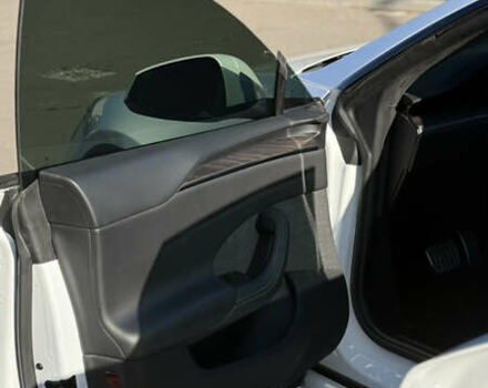 Белый Тесла Модель С, объемом двигателя 0 л и пробегом 60 тыс. км за 44990 $, фото 35 на Automoto.ua