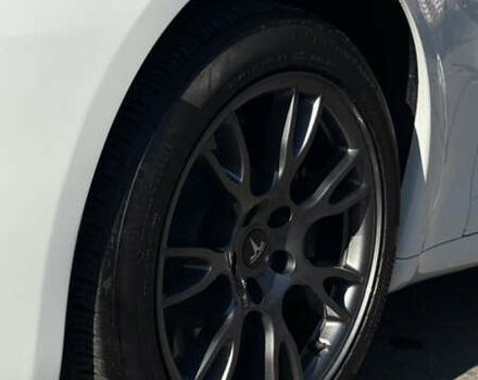 Белый Тесла Модель С, объемом двигателя 0 л и пробегом 60 тыс. км за 44990 $, фото 16 на Automoto.ua