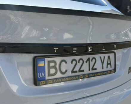 Белый Тесла Модель С, объемом двигателя 0 л и пробегом 60 тыс. км за 44990 $, фото 11 на Automoto.ua