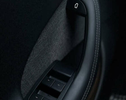 Белый Тесла Модель С, объемом двигателя 0 л и пробегом 60 тыс. км за 44990 $, фото 52 на Automoto.ua