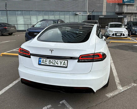 Білий Тесла Модель С, об'ємом двигуна 0 л та пробігом 46 тис. км за 45000 $, фото 12 на Automoto.ua
