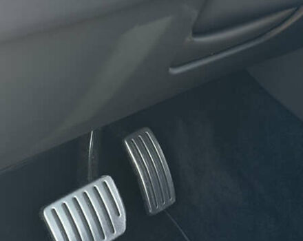 Белый Тесла Модель С, объемом двигателя 0 л и пробегом 60 тыс. км за 44990 $, фото 38 на Automoto.ua