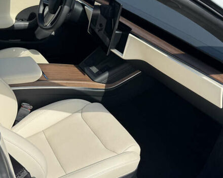 Белый Тесла Модель С, объемом двигателя 0 л и пробегом 35 тыс. км за 42400 $, фото 6 на Automoto.ua