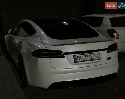 Белый Тесла Модель С, объемом двигателя 0 л и пробегом 60 тыс. км за 44990 $, фото 72 на Automoto.ua
