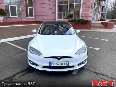 Білий Тесла Модель С, об'ємом двигуна 0.23 л та пробігом 216 тис. км за 14000 $, фото 1 на Automoto.ua
