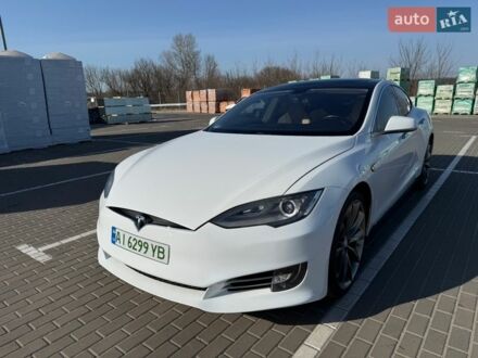 Белый Тесла Модель С, объемом двигателя 0 л и пробегом 119 тыс. км за 13900 $, фото 1 на Automoto.ua