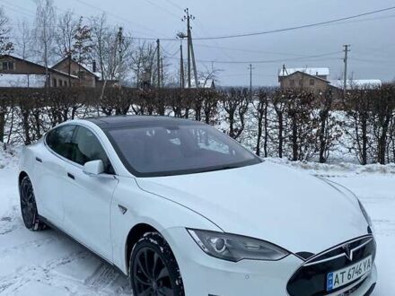 Білий Тесла Модель С, об'ємом двигуна 0 л та пробігом 210 тис. км за 11650 $, фото 1 на Automoto.ua