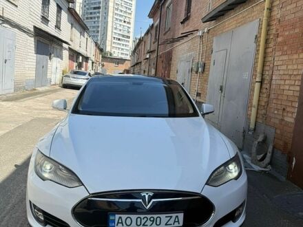 Білий Тесла Модель С, об'ємом двигуна 0 л та пробігом 118 тис. км за 10999 $, фото 1 на Automoto.ua