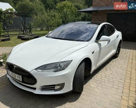 Білий Тесла Модель С, об'ємом двигуна 0 л та пробігом 188 тис. км за 13700 $, фото 1 на Automoto.ua