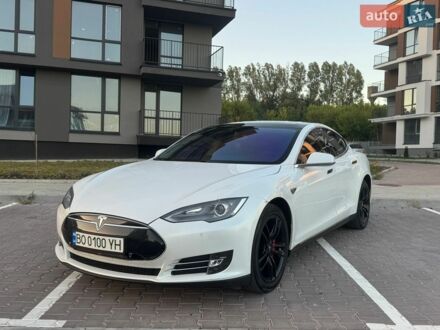 Белый Тесла Модель С, объемом двигателя 0 л и пробегом 258 тыс. км за 13900 $, фото 1 на Automoto.ua