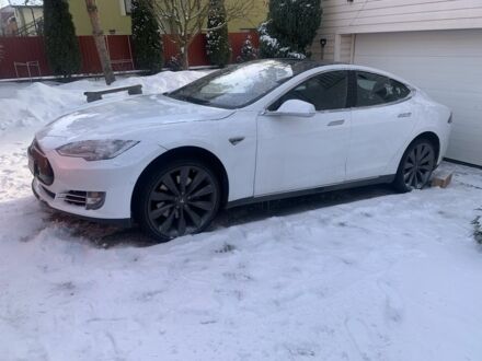 Білий Тесла Модель С, об'ємом двигуна 0 л та пробігом 254 тис. км за 12900 $, фото 1 на Automoto.ua