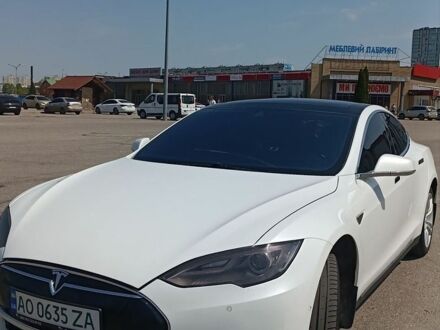 Білий Тесла Модель С, об'ємом двигуна 0 л та пробігом 240 тис. км за 12899 $, фото 1 на Automoto.ua