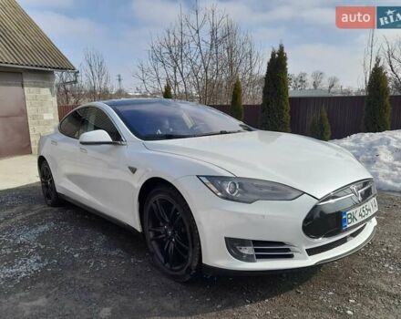 Білий Тесла Модель С, об'ємом двигуна 0 л та пробігом 168 тис. км за 13500 $, фото 1 на Automoto.ua