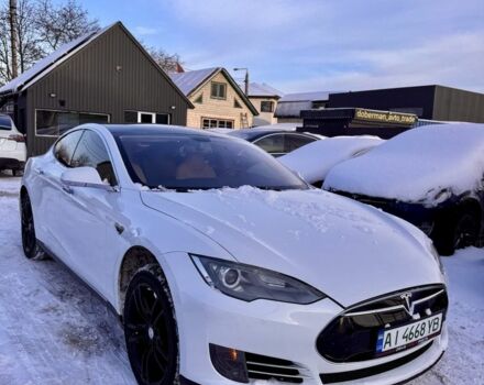 Белый Тесла Модель С, объемом двигателя 0 л и пробегом 286 тыс. км за 11999 $, фото 1 на Automoto.ua