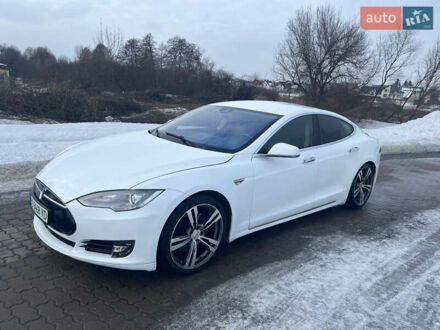 Белый Тесла Модель С, объемом двигателя 0 л и пробегом 340 тыс. км за 14500 $, фото 1 на Automoto.ua