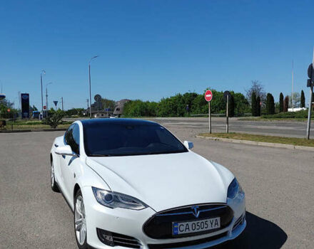 Білий Тесла Модель С, об'ємом двигуна 0 л та пробігом 127 тис. км за 39900 $, фото 1 на Automoto.ua