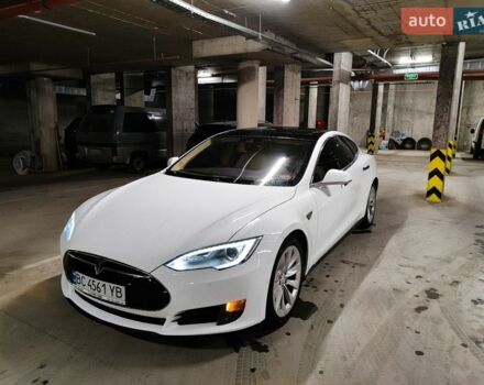 Белый Тесла Модель С, объемом двигателя 0 л и пробегом 188 тыс. км за 14500 $, фото 1 на Automoto.ua