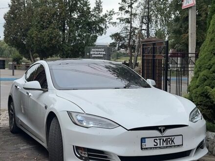 Білий Тесла Модель С, об'ємом двигуна 0 л та пробігом 191 тис. км за 17000 $, фото 1 на Automoto.ua