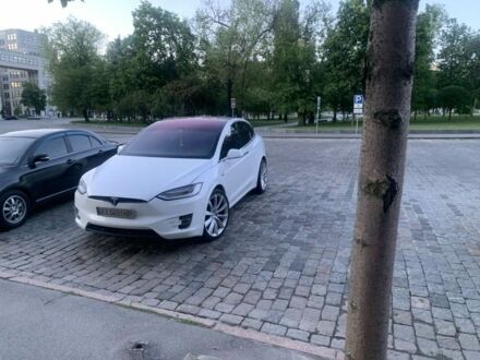 Білий Тесла Модель С, об'ємом двигуна 0 л та пробігом 39 тис. км за 23000 $, фото 1 на Automoto.ua