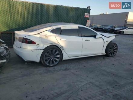 Білий Тесла Модель С, об'ємом двигуна 0 л та пробігом 180 тис. км за 6500 $, фото 1 на Automoto.ua