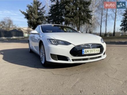 Білий Тесла Модель С, об'ємом двигуна 0 л та пробігом 180 тис. км за 14554 $, фото 1 на Automoto.ua