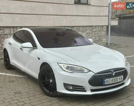 Білий Тесла Модель С, об'ємом двигуна 0 л та пробігом 207 тис. км за 13999 $, фото 1 на Automoto.ua