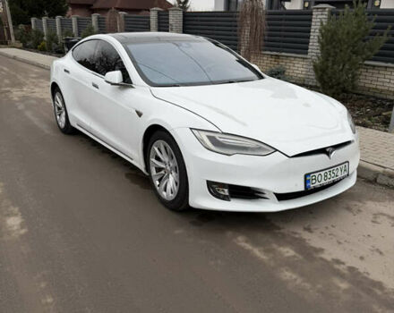 Білий Тесла Модель С, об'ємом двигуна 0 л та пробігом 137 тис. км за 14900 $, фото 1 на Automoto.ua