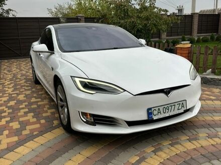 Білий Тесла Модель С, об'ємом двигуна 0 л та пробігом 161 тис. км за 16700 $, фото 1 на Automoto.ua