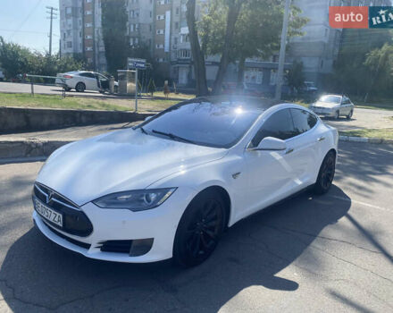 Белый Тесла Модель С, объемом двигателя 0 л и пробегом 395 тыс. км за 14500 $, фото 1 на Automoto.ua