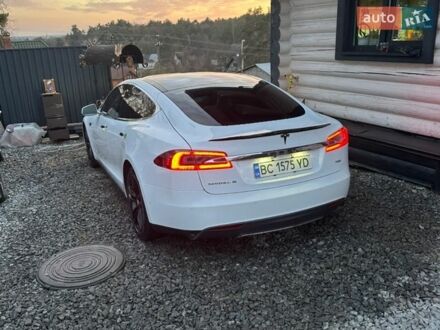 Белый Тесла Модель С, объемом двигателя 0 л и пробегом 199 тыс. км за 14750 $, фото 1 на Automoto.ua