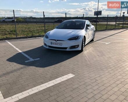 Білий Тесла Модель С, об'ємом двигуна 0 л та пробігом 131 тис. км за 17500 $, фото 1 на Automoto.ua