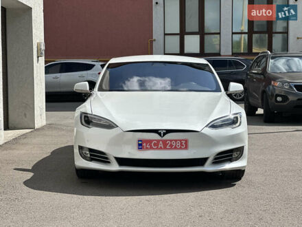Тесла Модель С 2016 в Ровно на Automoto.ua Белый Тесла Модель С, объемом двигателя 0 л и пробегом 111 тыс. км за 16700 $, фото 1 на Automoto.ua