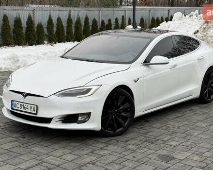 Белый Тесла Модель С, объемом двигателя 0 л и пробегом 195 тыс. км за 17200 $, фото 1 на Automoto.ua