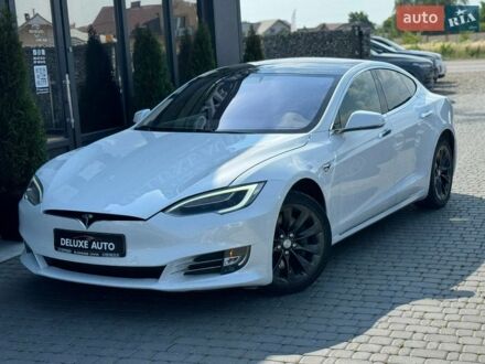 Білий Тесла Модель С, об'ємом двигуна 0 л та пробігом 153 тис. км за 20650 $, фото 1 на Automoto.ua