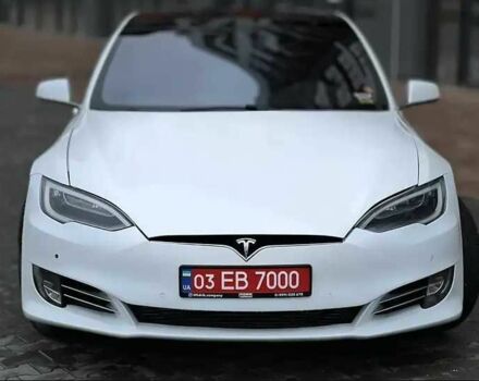 Белый Тесла Модель С, объемом двигателя 0 л и пробегом 135 тыс. км за 18200 $, фото 1 на Automoto.ua