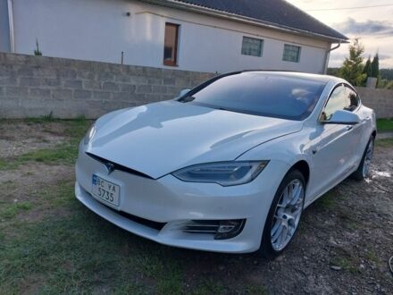 Тесла Модель С 2018 у Львові на Automoto.ua Білий Тесла Модель С, об'ємом двигуна 0 л та пробігом 160 тис. км за 19999 $, фото 1 на Automoto.ua