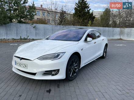 Тесла Модель С 2018 в Харькове на Automoto.ua Белый Тесла Модель С, объемом двигателя 0 л и пробегом 75 тыс. км за 29500 $, фото 1 на Automoto.ua