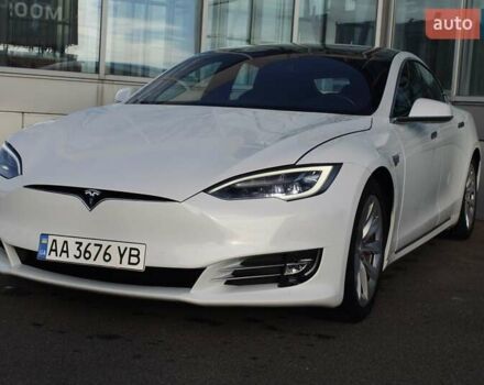 Білий Тесла Модель С, об'ємом двигуна 0 л та пробігом 119 тис. км за 28800 $, фото 1 на Automoto.ua