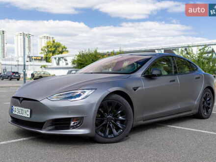Білий Тесла Модель С, об'ємом двигуна 0 л та пробігом 193 тис. км за 24500 $, фото 1 на Automoto.ua