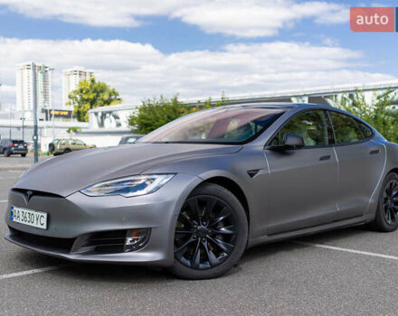 Белый Тесла Модель С, объемом двигателя 0 л и пробегом 193 тыс. км за 24500 $, фото 1 на Automoto.ua