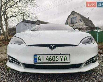 Білий Тесла Модель С, об'ємом двигуна 0 л та пробігом 39 тис. км за 34999 $, фото 1 на Automoto.ua